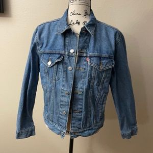 Levi’s Men's Long Sleeve Trucker Jacket